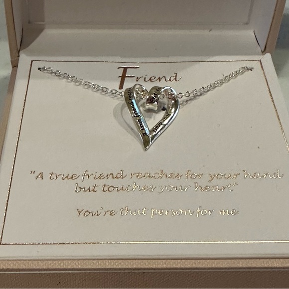 New in Box Silver Expression by LA Rocks “Friend” Necklace, chain, heart pendant - Picture 3 of 9